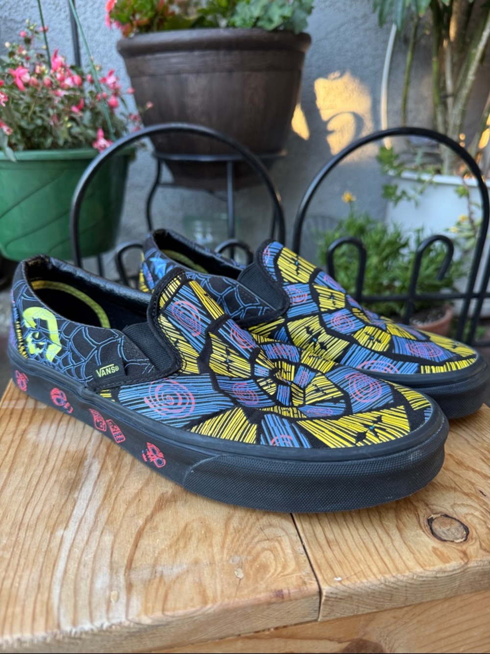 Vans Classic Slip-On Oogie Boogie Black Men’s Size 9.5